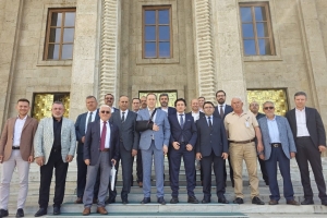 Milletvekilimiz, Yüksek İstişare Kurulu üyemiz Sn. Murat KAYA vekilimizi TBMM çalışma ofisinde ziyaret ettik.