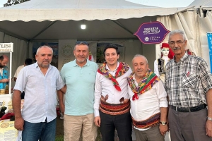 Yönetim Kurulu üyemiz Pamukovalı hemşehrimiz Ahmet TOKAÇ standımızı ziyaret etti.