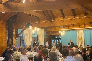 “Kültür Sanat Festivali Değerlendirme ve Geliştirme Toplantısında” bizleri bir araya getiren Sakarya Büyükşehir Belediye Başkanımız Yusuf ALEMDAR, Kültür Daire Başkanımız Alpay ŞİRİN ve STK Müdürlerimiz İlyas ÇETINNAR, Resul BALTACI’ya teşekkür ederiz.