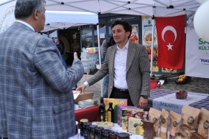 Pamukova Ayva ve Yöresel Ürünler Festivali