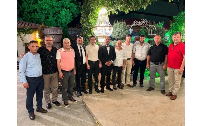 Derneğimiz kurucularından, Yönetim Kurulu Üyemiz, kıymetli Kamil YÜKSEL abimizin evladı Barış YÜKSEL kardeşimizin düğün cemiyetine iştirak ettik. 