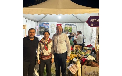 Sakarya Yerel Kültür Derneği önceki dönem başkanlarından Necmettin KIRIK bey standımızı ziyaret etti.