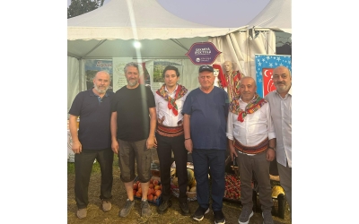 Yüksek İstişare Kurulu Üyemiz Kıymetli büyüğümüz Hayri YÜCE standımızı ziyaret etti.