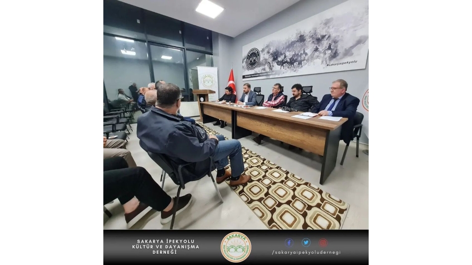 Sakarya İpekyolu Kültür ve Dayanışma Derneği Nisan Ayı Yönetim Kurulu Toplantısını iştirak ettik.