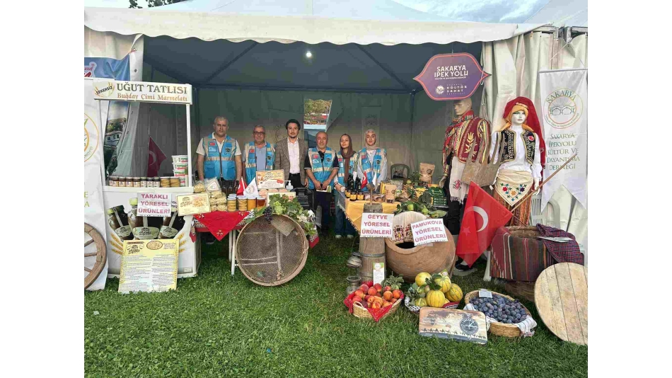 Kültür ve Sanat Festivalinde Sakarya İpekyolu Derneği olarak Yerimizi Aldık...