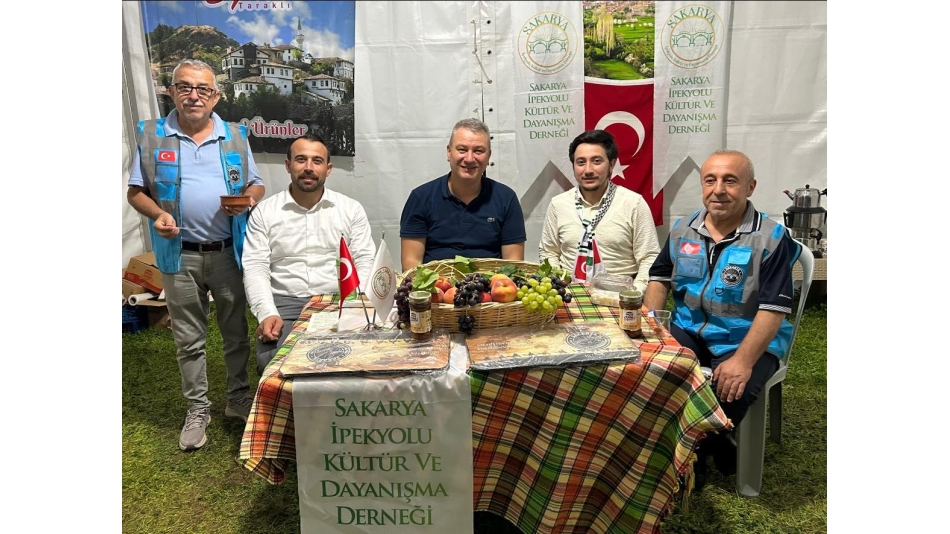 Serdivan Belediye Başkanı Osman ÇELİK standımızı ziyaret etti.