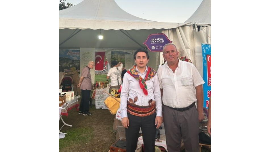 Pamukova Yönetim Kurulu Üyemiz, Gürsel IŞIK standımızı ziyaret etti.