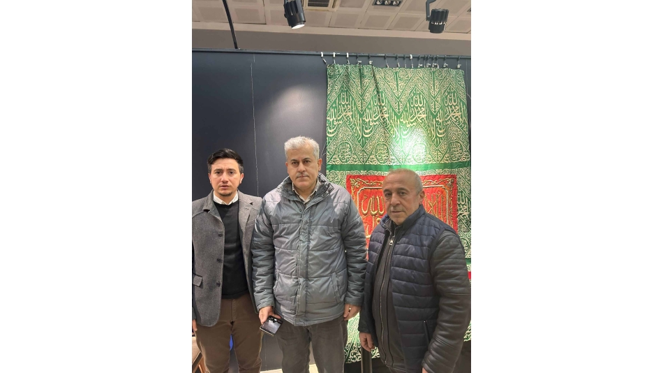 Mukaddes Emanetler Sergisini Ziyaret Ettik