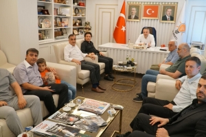 Sakarya İpekyolu Kültür ve Dayanışma Derneği Yönetim Kurulumuz ve Başkanımız Fatih EREN ile birlikte Ak Parti Sakarya İl Başkanı Sn. Yunus TEVER’i ziyaret ettik.