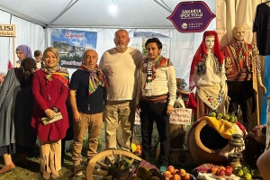 Serdivan Belediye Meclis Üyesi Nejdet KIRCI standımızda misafirimiz oldular.