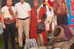 Sakarya Büyükşehir Belediyesi Terminal Müdürümüz Geyveli hemşehrimiz Mustafa ÖREN standımızı ziyaret ettiler. 