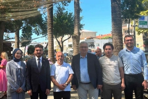 “Kültür Sanat Festivali Değerlendirme ve Geliştirme Toplantısında” bizleri bir araya getiren Sakarya Büyükşehir Belediye Başkanımız Yusuf ALEMDAR, Kültür Daire Başkanımız Alpay ŞİRİN ve STK Müdürlerimiz İlyas ÇETINNAR, Resul BALTACI’ya teşekkür ederiz.