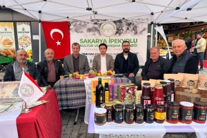 Pamukova Ayva ve Yöresel Ürünler Festivali