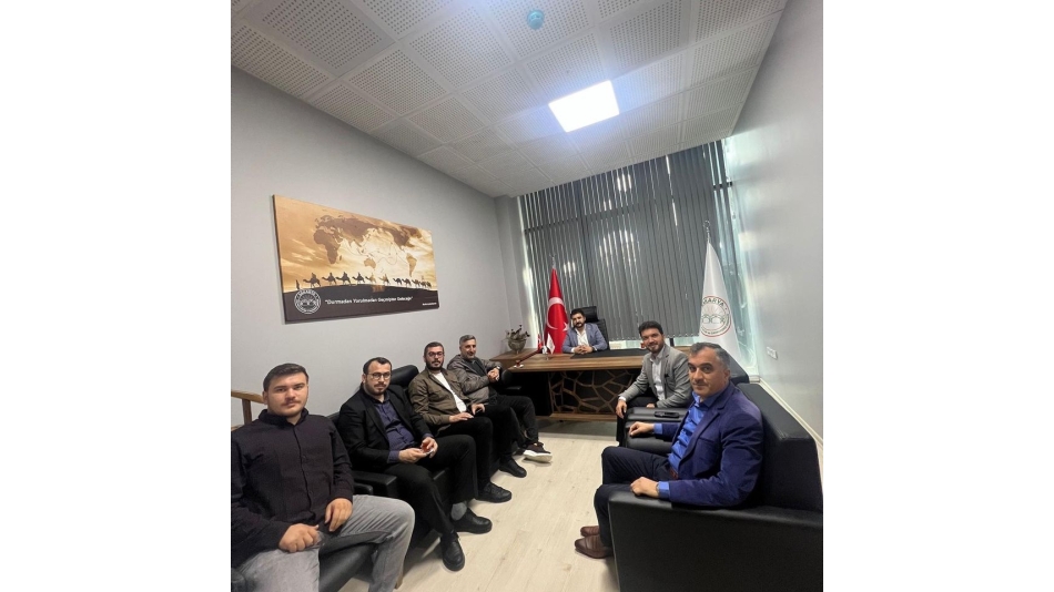 Hemşehrimiz, Sakarya Büyükşehir Belediyesi STK İLİŞKİLER Müdürü Sn. İlyas ÇETİNNAR’ı derneğimizde ağırladık.