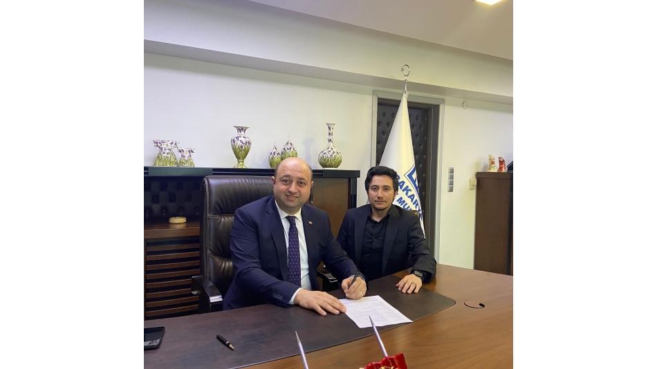 Sakarya Serbest Muhasebeci Mali Müşavirler Odası Başkanı, Geyveli hemşerimiz Sn. Erdinç ATALAY beyefendiyi ziyaret ettik. 