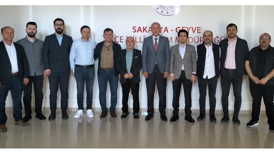 Geyve İlçe Milli Eğitim Müdürümüz Mehmet DOĞAN beyefendiyi ziyaret ettiK.