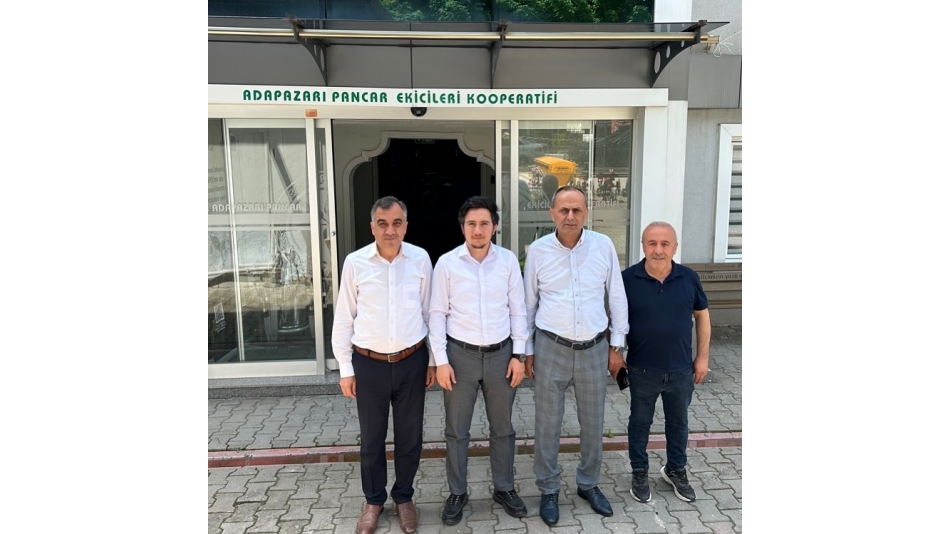 Yüksek İstişare Kurulu Üyemiz, Adapazarı Pancar Ekiciler Kooperatifi (A.P.E.K) Yönetim Kurulu Başkanı, Kıymetli Sabahattin KARASAKAL başkanımızı ziyaret ettik.