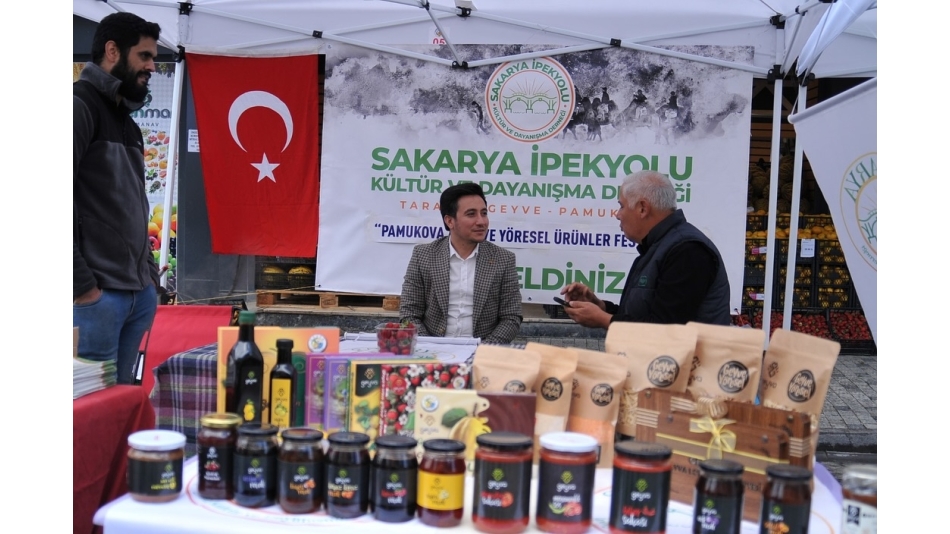 Pamukova Ayva ve Yöresel Ürünler Festivali