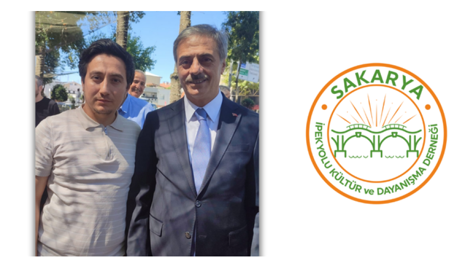 “Kültür Sanat Festivali Değerlendirme ve Geliştirme Toplantısında” bizleri bir araya getiren Sakarya Büyükşehir Belediye Başkanımız Yusuf ALEMDAR, Kültür Daire Başkanımız Alpay ŞİRİN ve STK Müdürlerimiz İlyas ÇETINNAR, Resul BALTACI’ya teşekkür ederiz.